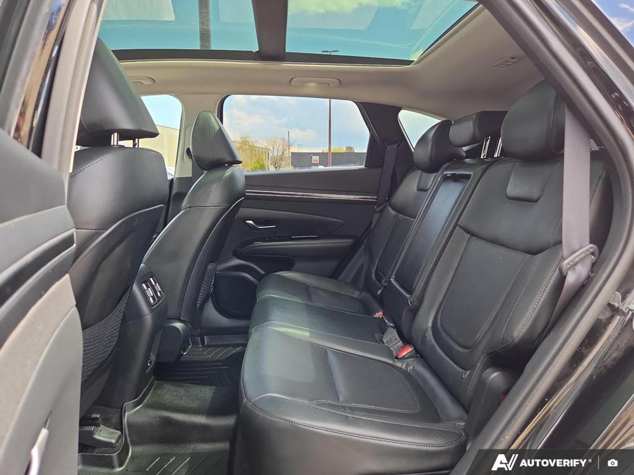 2023 Hyundai Tucson Hybrid Ultimate LEATHER   SUNROOF   NAVIGATION   COOLED S Photo