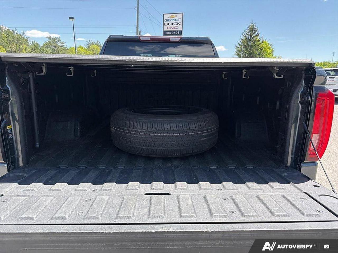 2019 GMC Sierra 1500 AT4Trailer Brake Controller   Heated + Vented Seat Photo