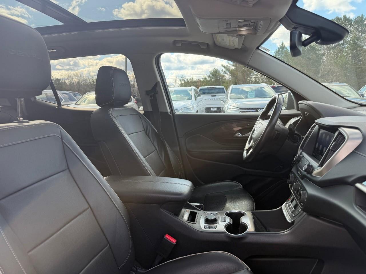 2019 GMC Terrain Denali LEATHER. SUNROOF. BOSE AUDIO SYSTEM. Photo