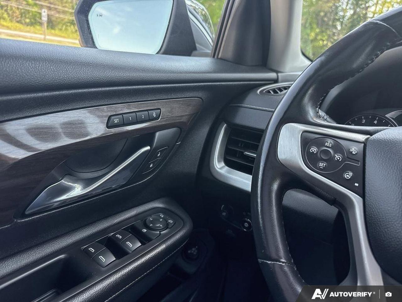 2019 GMC Terrain Denali WIRELESS CHARGING. SUNROOF. BOSE AUDIO SYST Photo