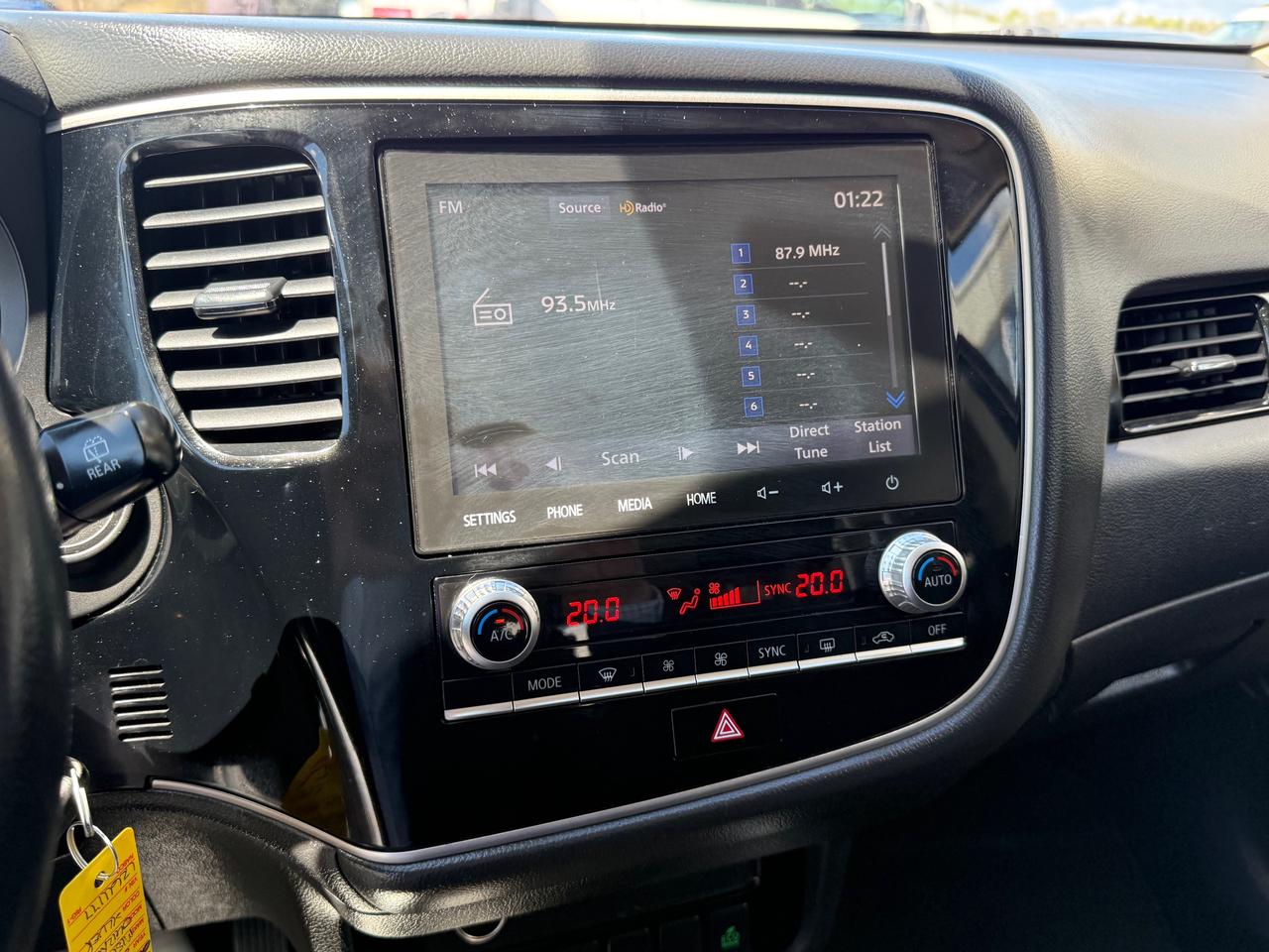 2020 Mitsubishi Outlander ES 4dr S-AWC Photo