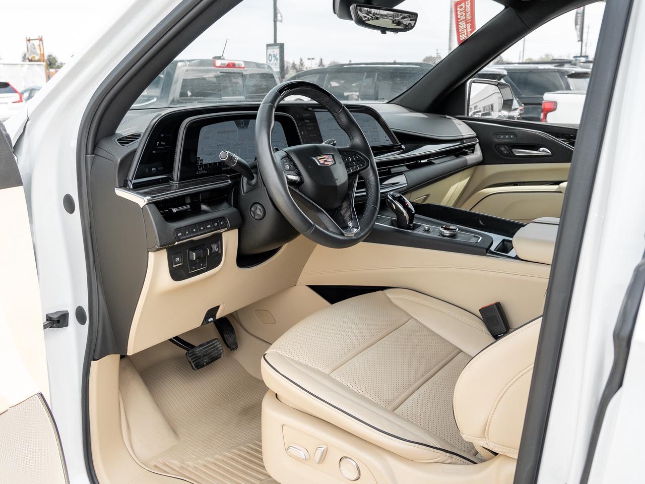 2023 Cadillac Escalade Premium Luxury All-Wheel Drive Photo