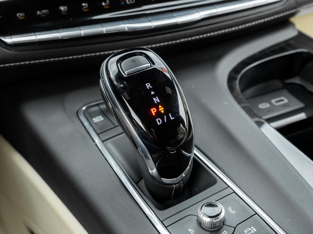 2023 Cadillac Escalade Premium Luxury All-Wheel Drive Photo