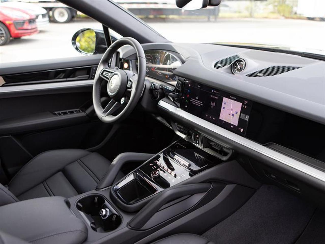 2026 Porsche Cayenne S Coupe AWD Photo
