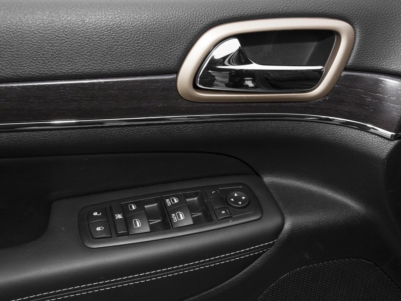 2015 Jeep Grand Cherokee 4WD 4Dr Limited Photo