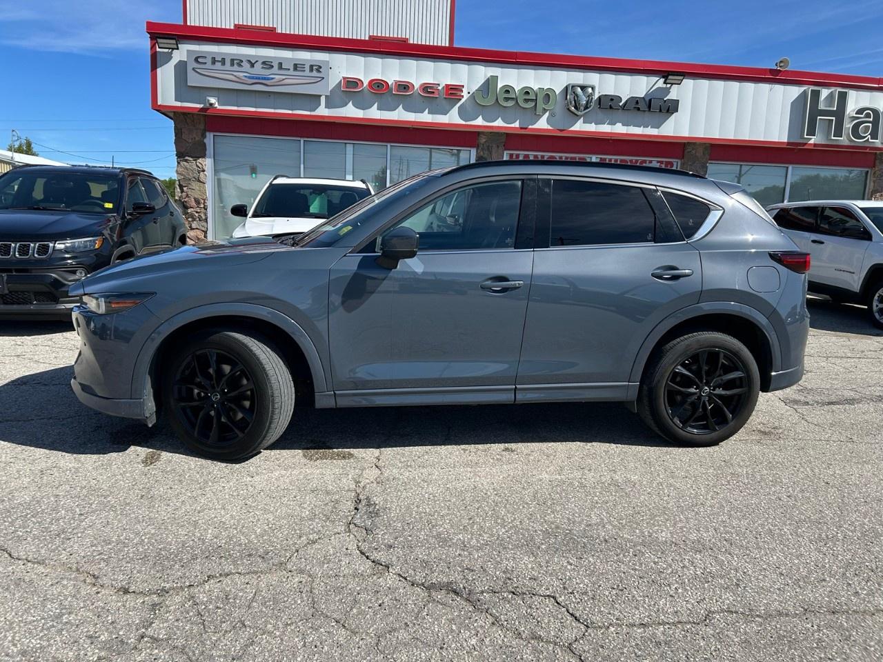 2022 Mazda CX-5 Signature AWD Photo