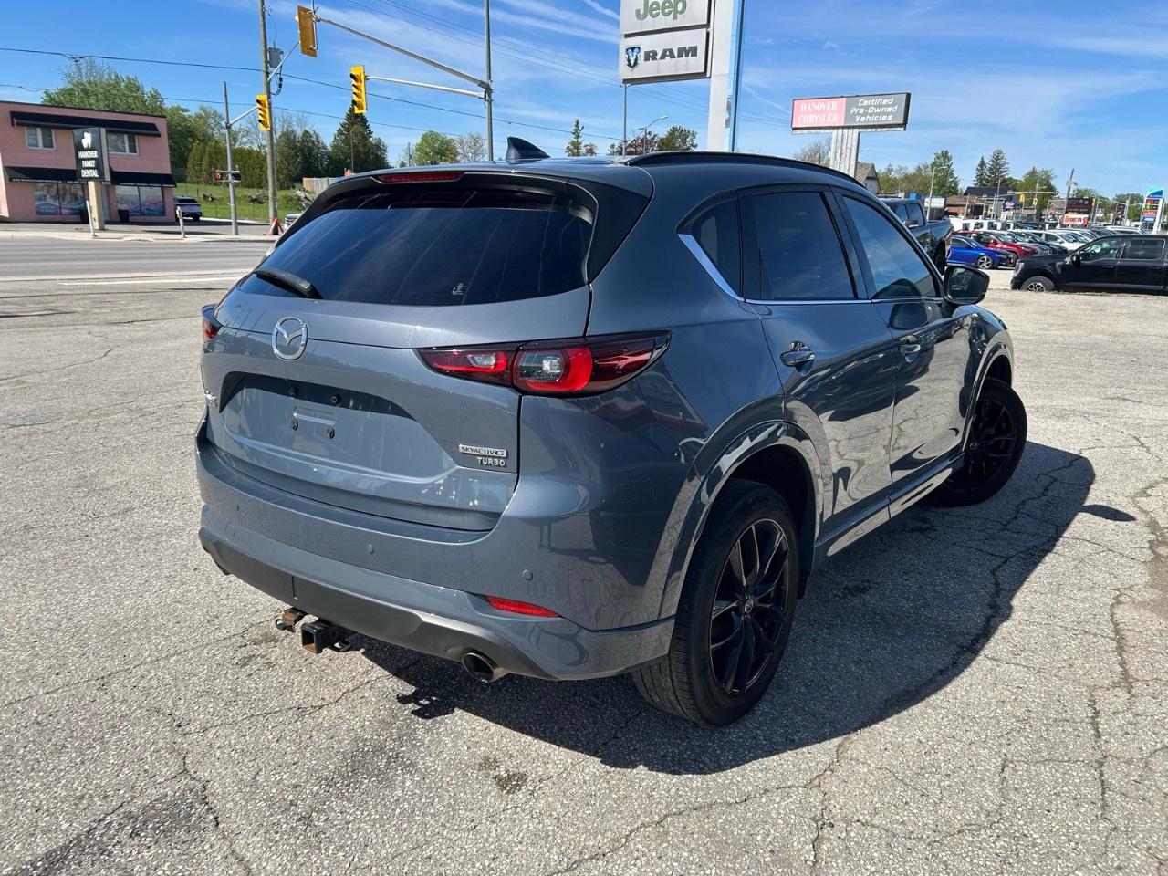 2022 Mazda CX-5 Signature AWD Photo