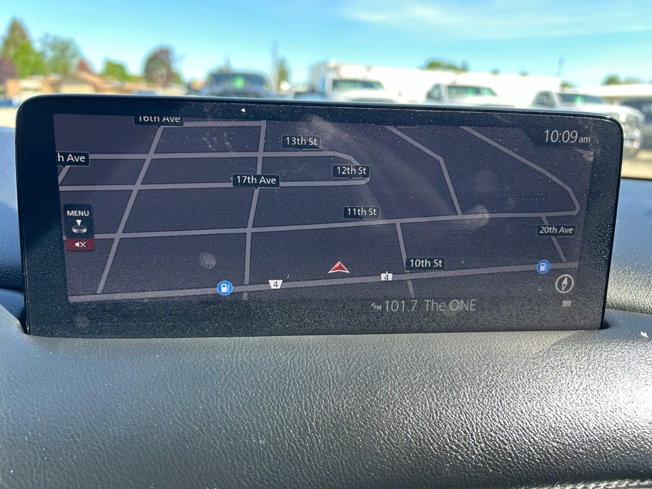 2022 Mazda CX-5 Signature AWD Photo