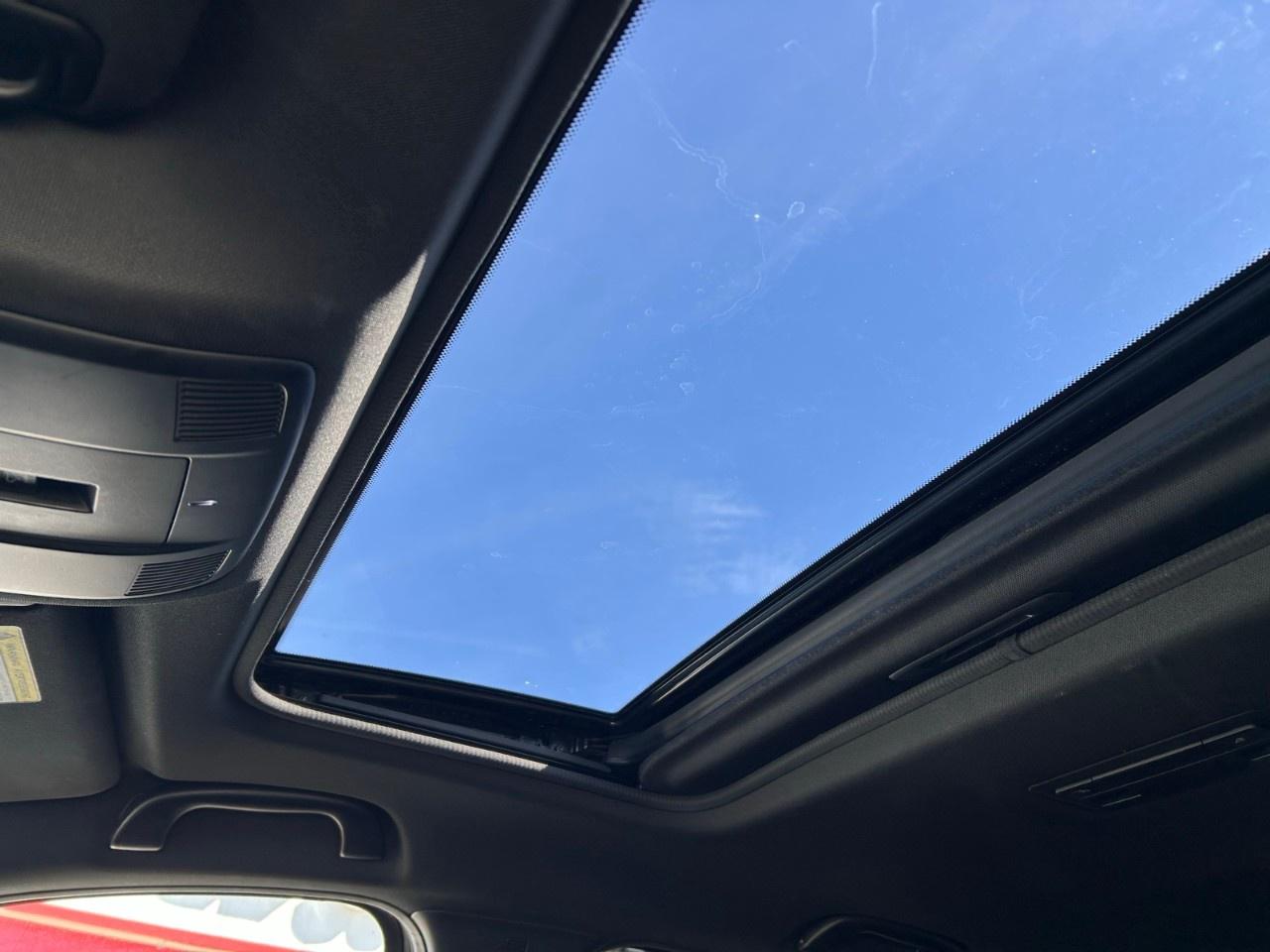 2022 Mazda CX-5 Signature AWD Photo
