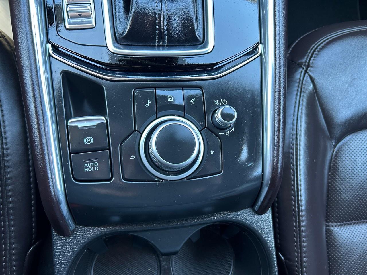2022 Mazda CX-5 Signature AWD Photo