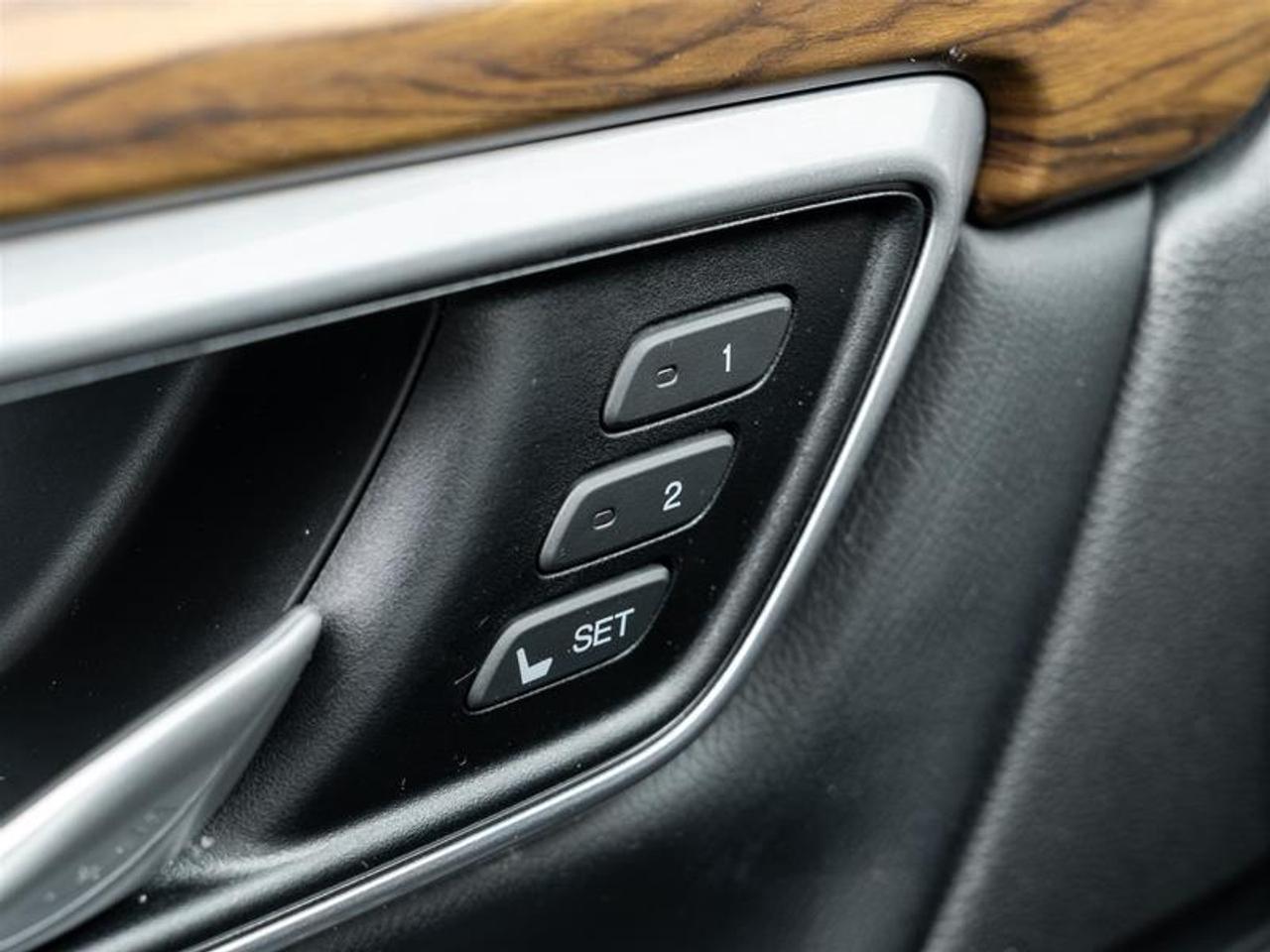 2018 Honda CR-V Touring 4dr All-wheel Drive Photo