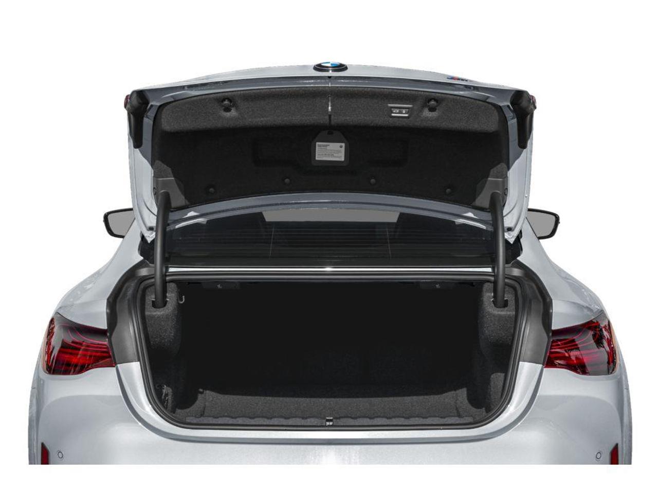 2027 BMW M4 Base 2dr Rear-Wheel Drive Coupe Photo