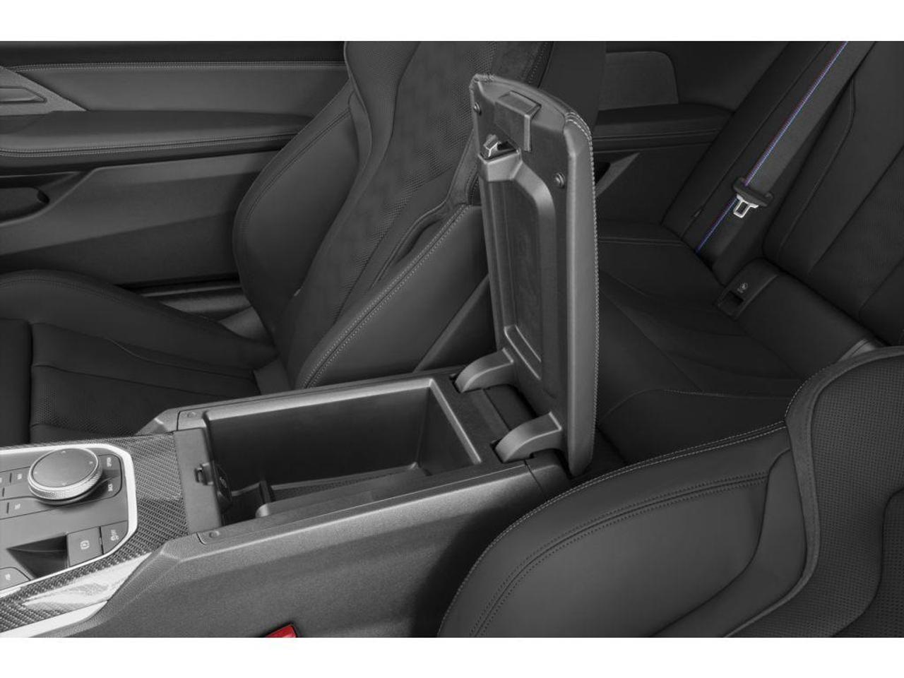 2027 BMW M4 Base 2dr Rear-Wheel Drive Coupe Photo