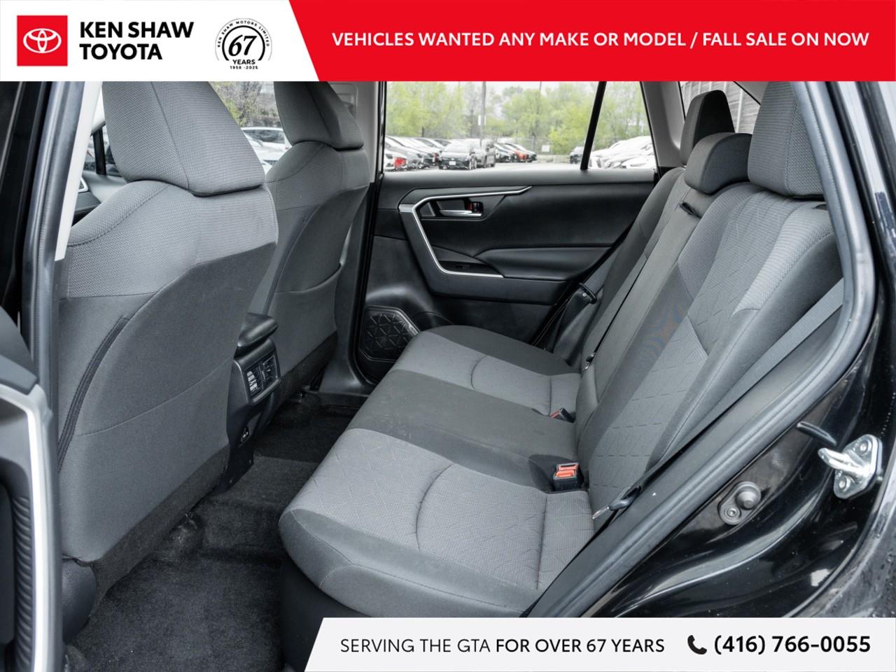 2023 Toyota RAV4 Hybrid XLE 4dr All-Wheel Drive Photo
