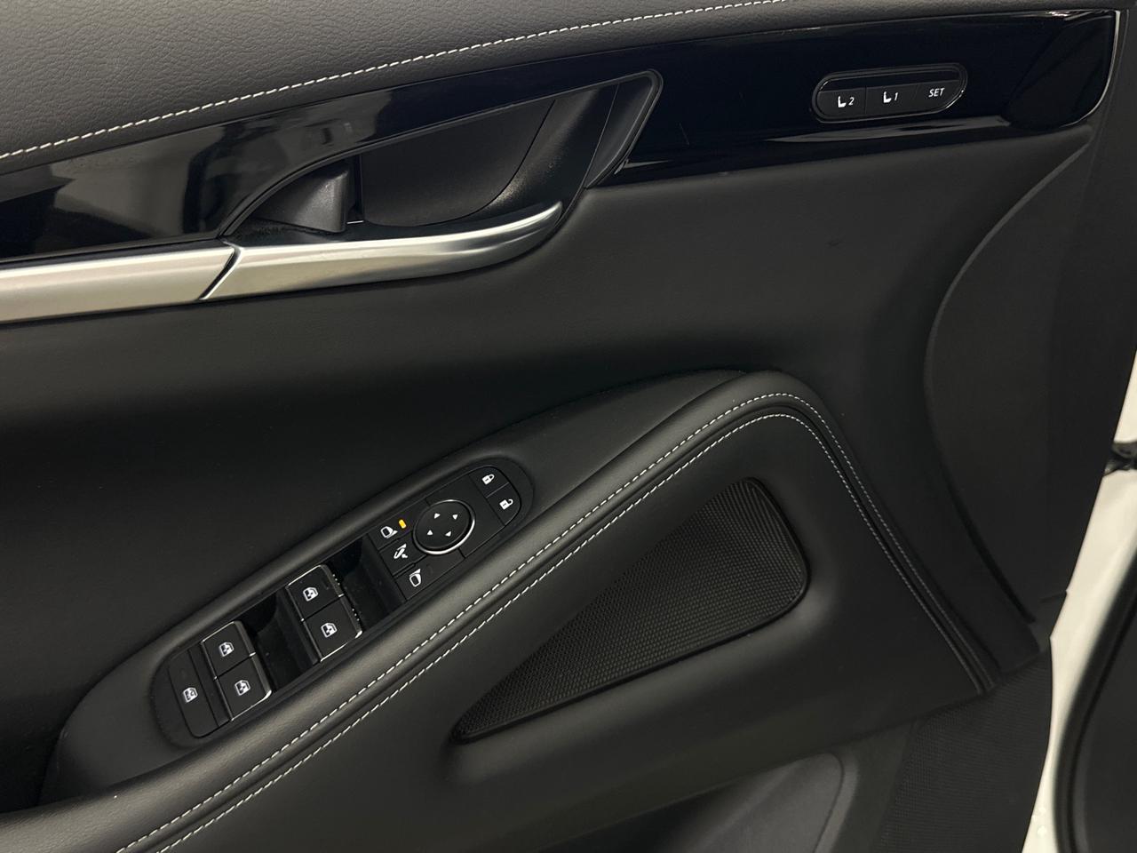 2024 Infiniti QX60 PURE Photo