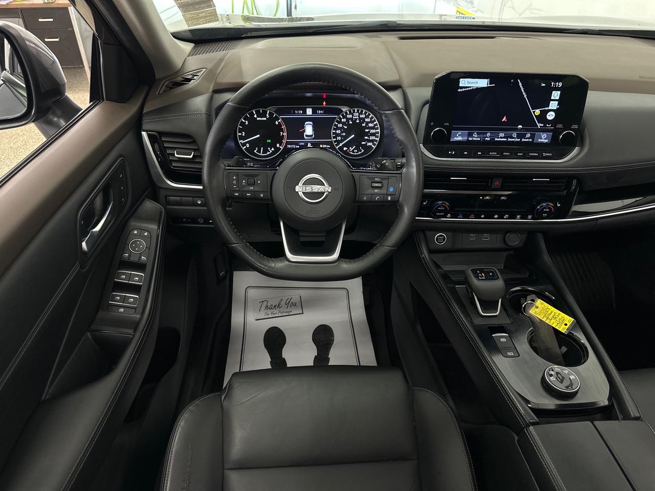 2023 Nissan Rogue SL Photo