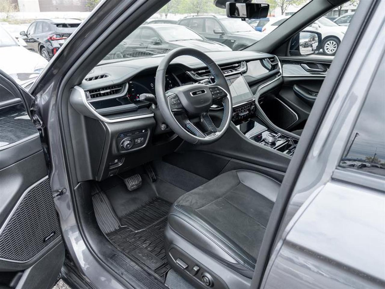 2022 Jeep Grand Cherokee 4xe Trailhawk 4dr 4x4 Photo