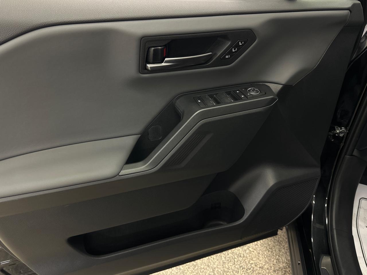 2026 Toyota RAV4 XSE Photo