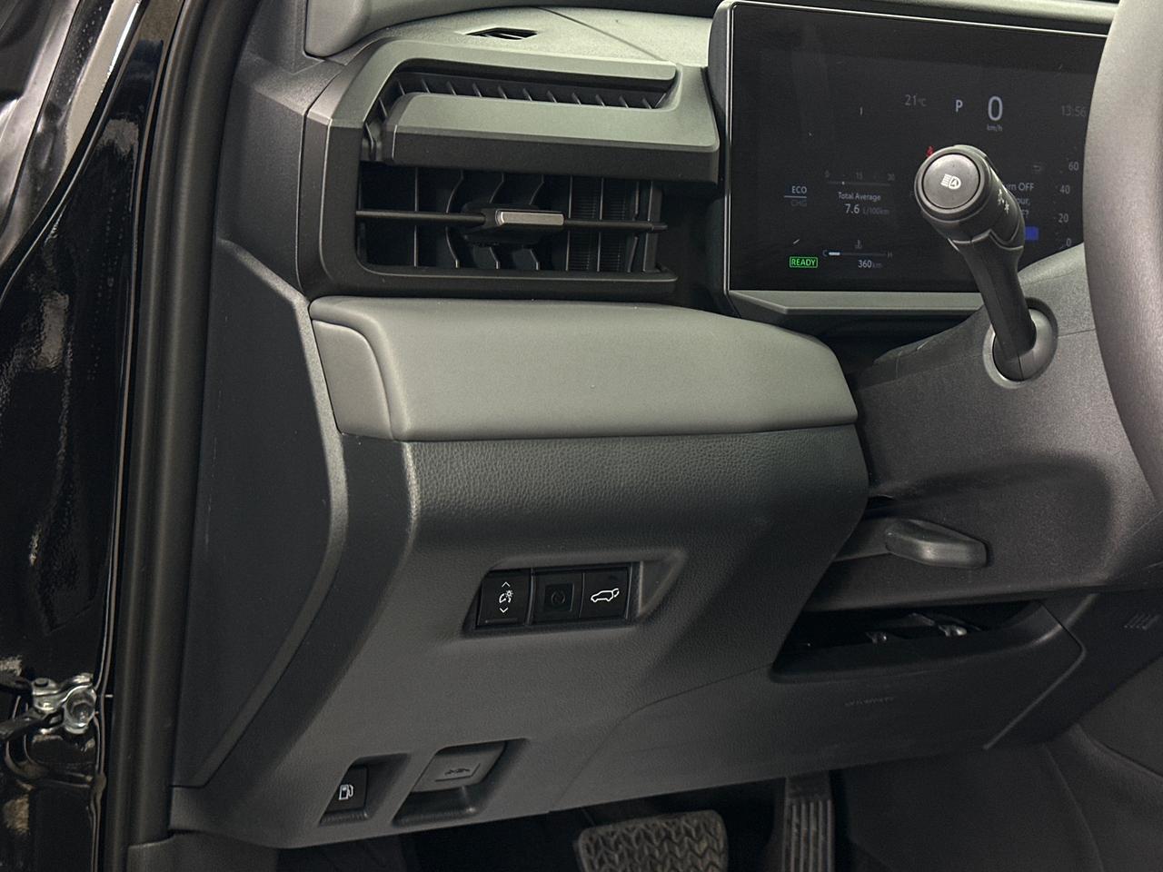 2026 Toyota RAV4 XSE Photo