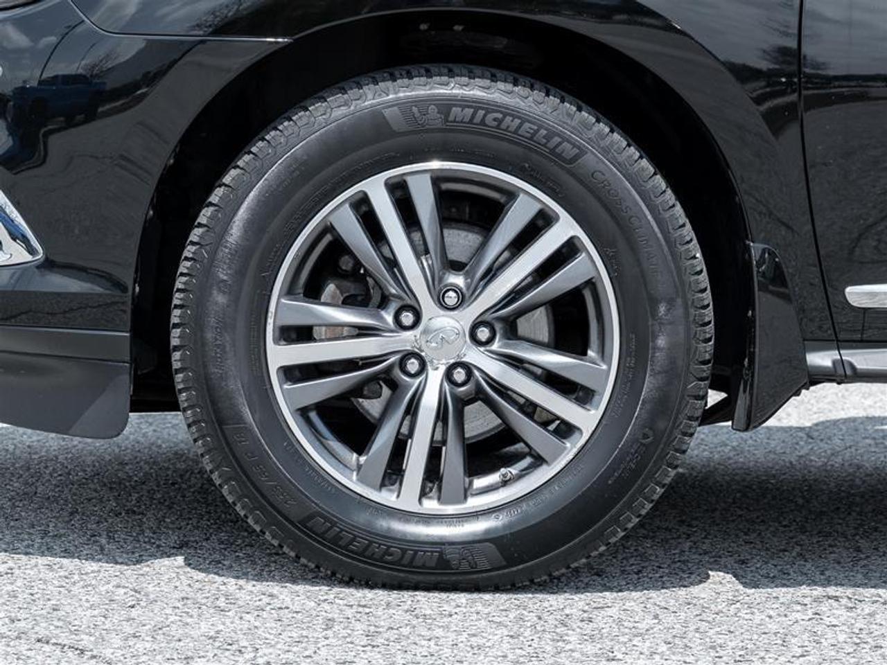 2017 Infiniti QX60 Base (CVT) 4dr All-Wheel Drive Photo