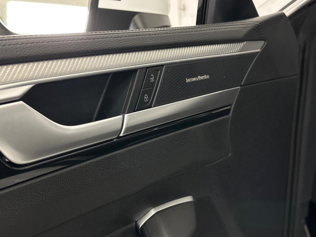 2021 Volkswagen Arteon Execline 4dr 4MOTION Sedan Photo
