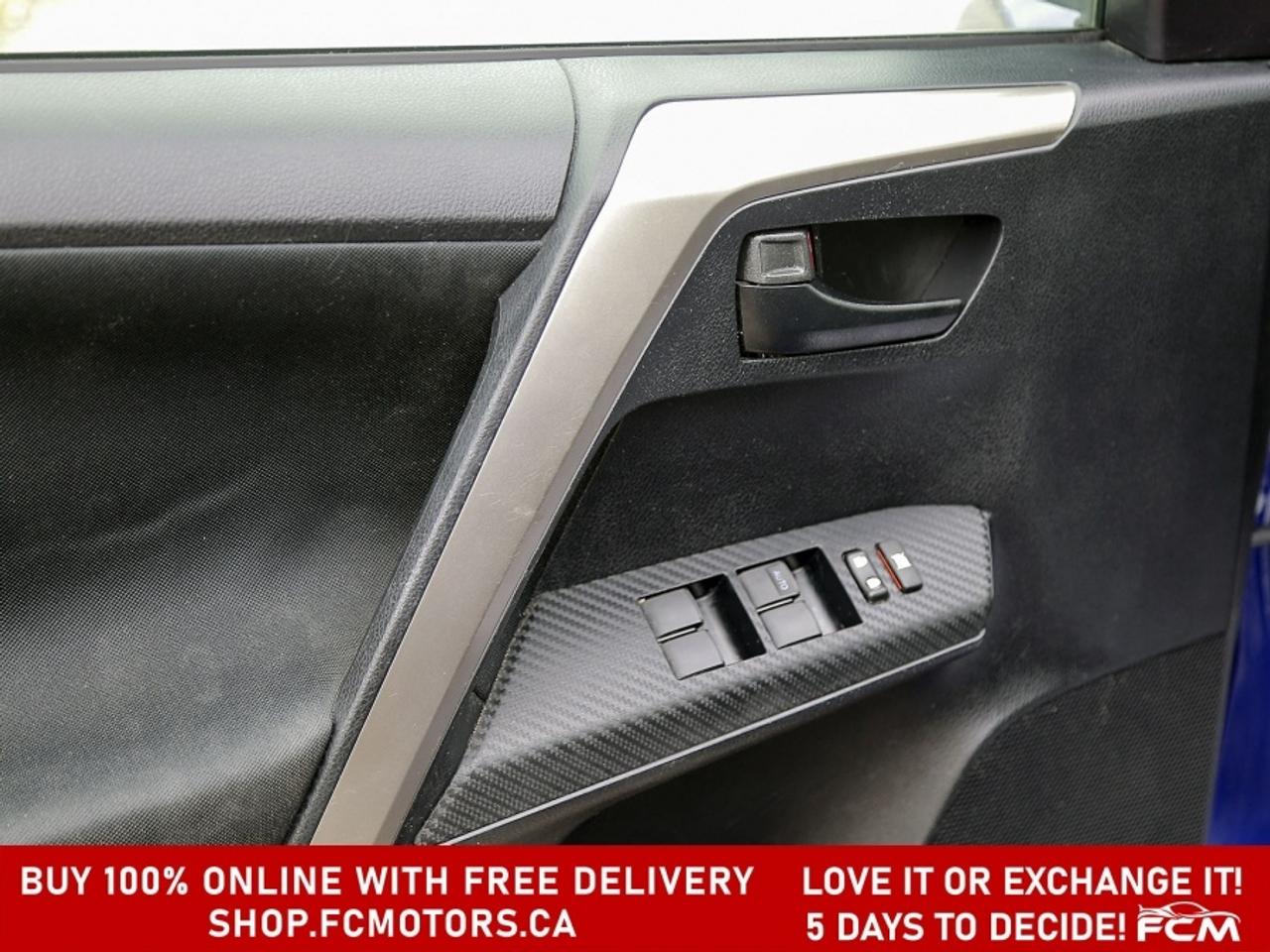 2015 Toyota RAV4 LE ~AUTOMATIC, FULLY CERTIFIED WITH WARRANTY!!!!~ Photo