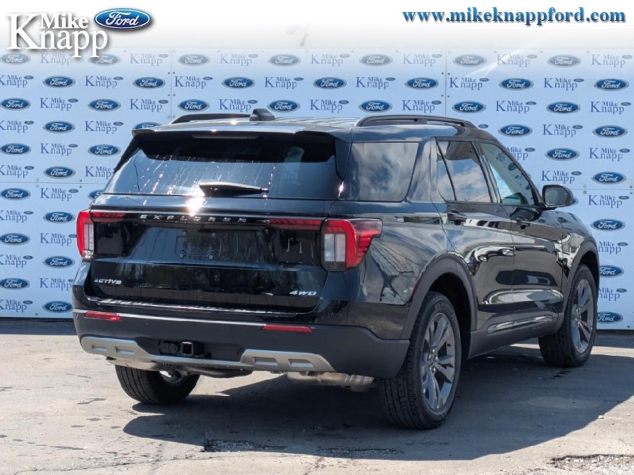 2026 Ford Explorer Active Photo