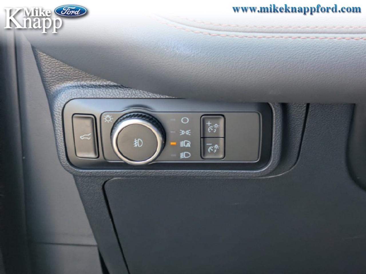 2026 Ford Explorer Active Photo