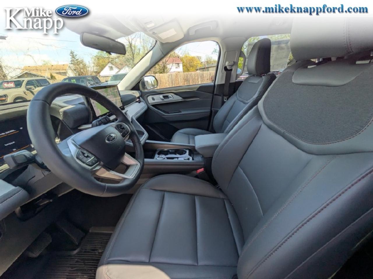 2026 Ford Explorer Active Photo