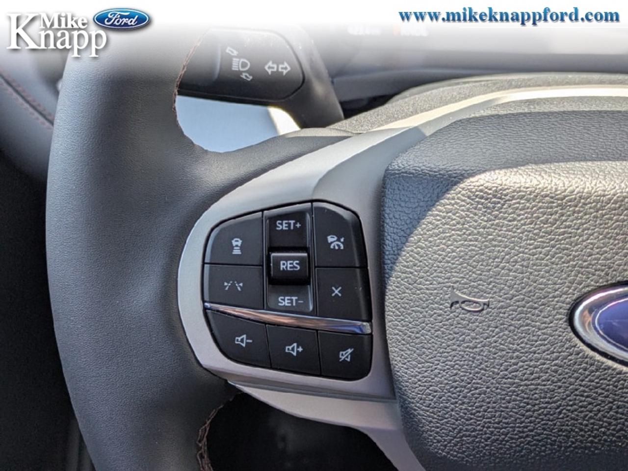 2026 Ford Explorer Active Photo