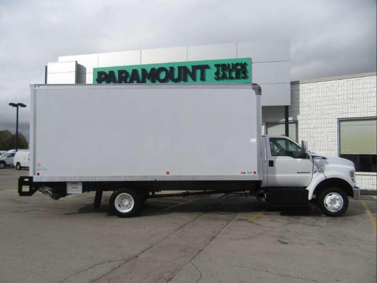 2022 Ford F-650 DIESEL 20FT HIGH & WIDE BOX LARGE POWER LIFTGATE Photo1