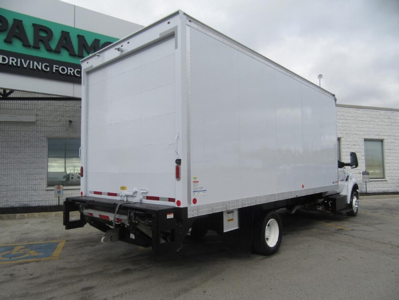 2022 Ford F-650 DIESEL 20FT HIGH & WIDE BOX LARGE POWER LIFTGATE Photo