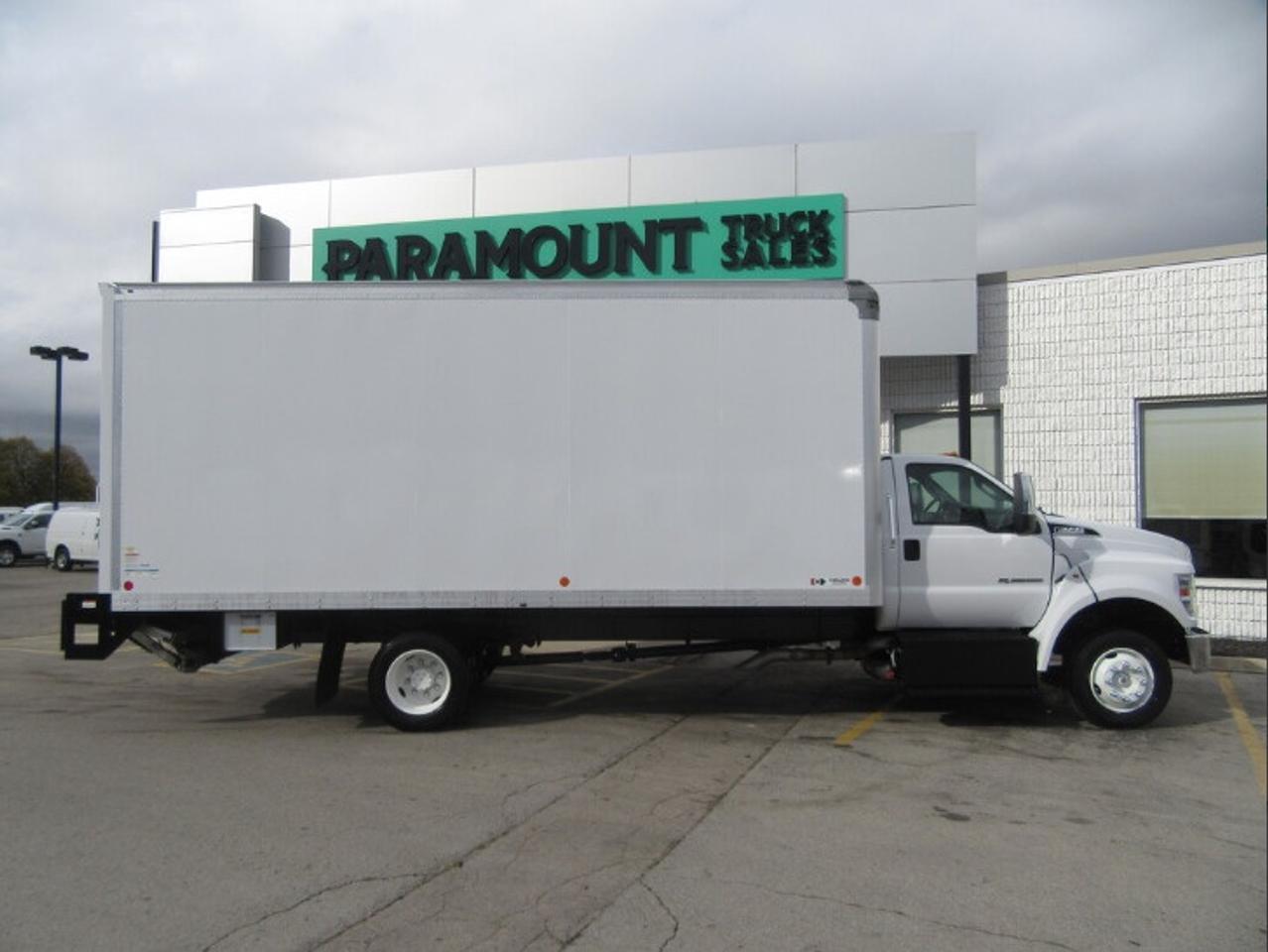 2022 Ford F-650 DIESEL 20FT HIGH & WIDE BOX LARGE POWER LIFTGATE Photo