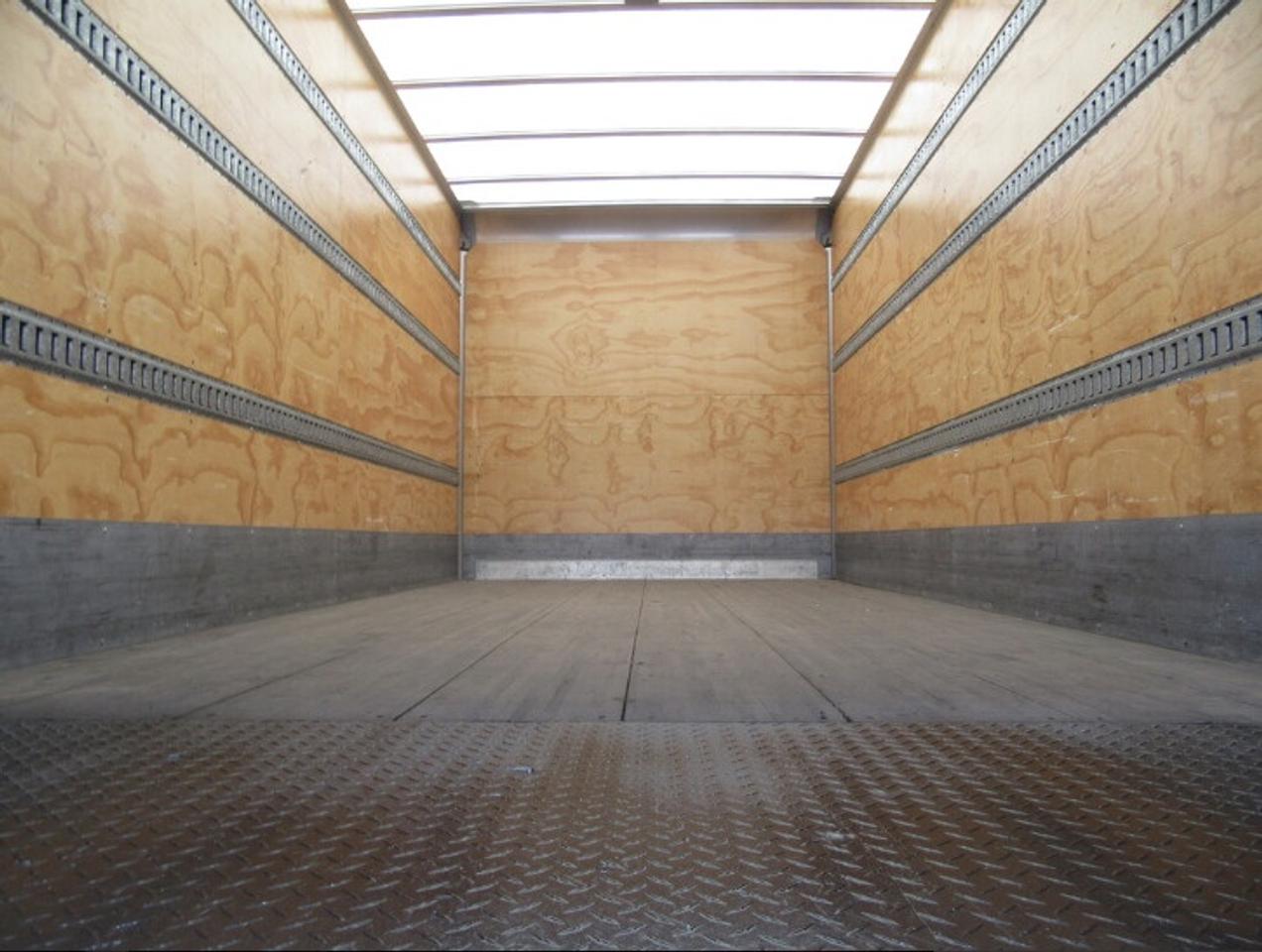 2022 Ford F-650 DIESEL 20FT HIGH & WIDE BOX LARGE POWER LIFTGATE Photo