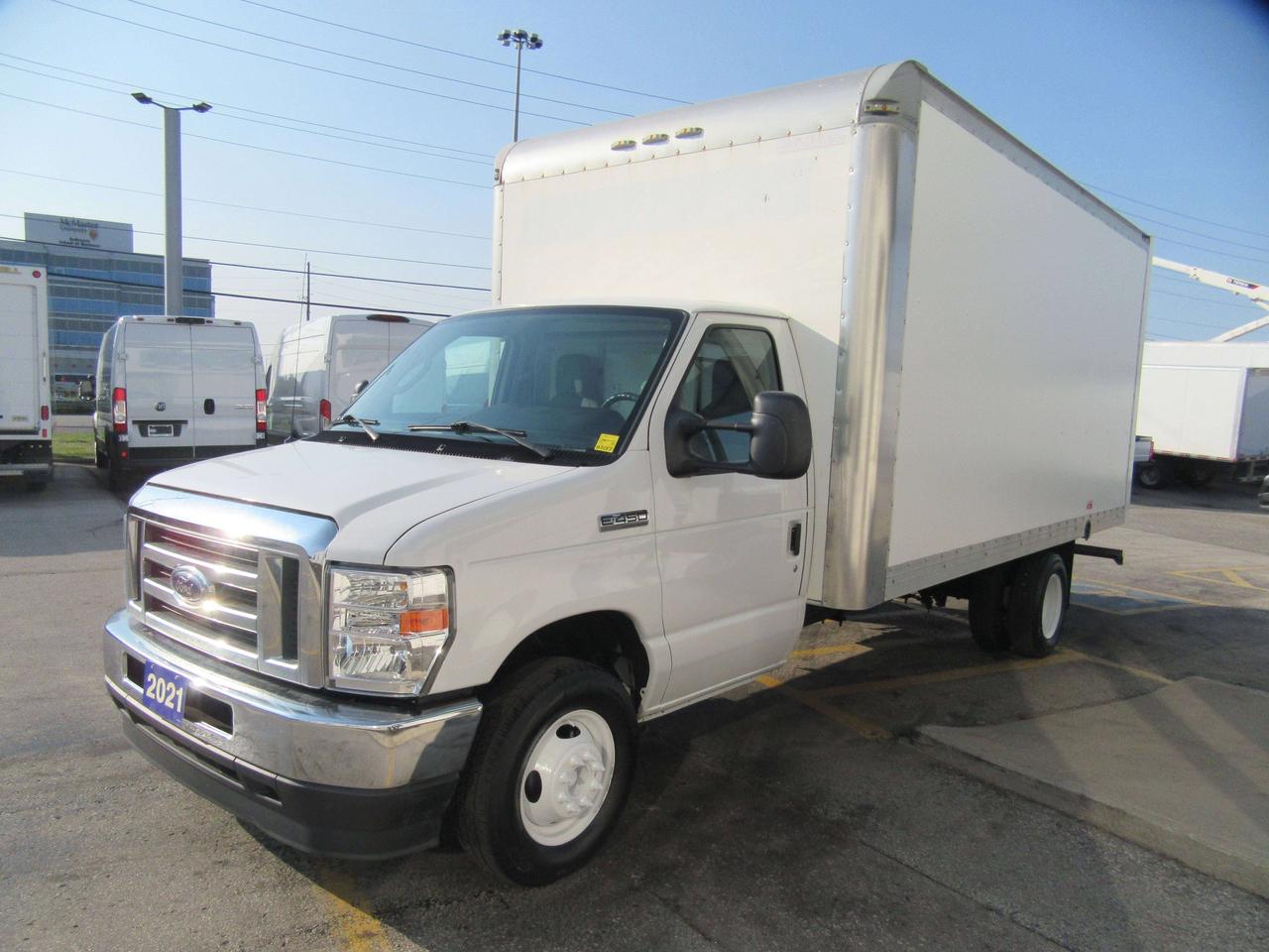 2021 Ford E-450 GAS 16 FT MULTIVAN HIGH BOX CUBE VAN WITH RAMP Photo