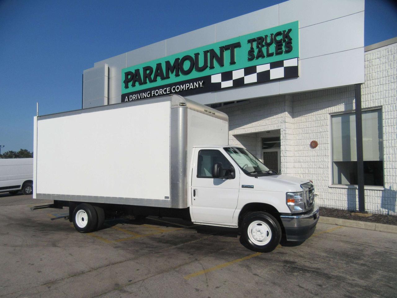 2021 Ford E-450 GAS 16 FT MULTIVAN HIGH BOX CUBE VAN WITH RAMP Photo