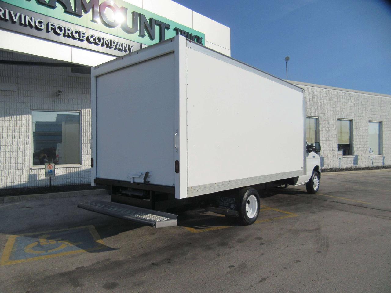 2021 Ford E-450 GAS 16 FT MULTIVAN HIGH BOX CUBE VAN WITH RAMP Photo
