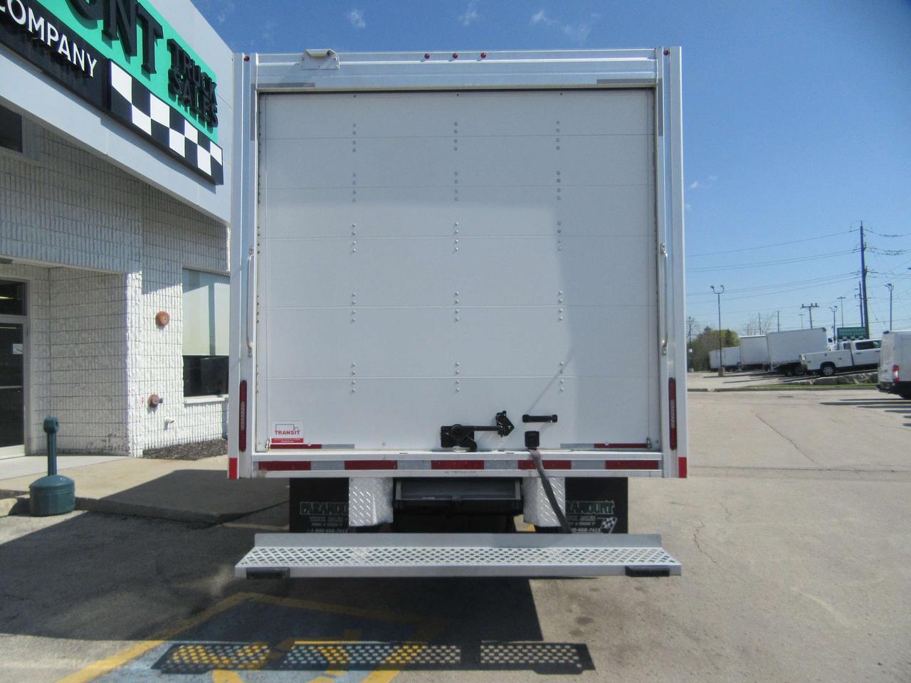 2022 Ford E-450 GAS 16 FT ALUMINUM BOX CUBE VAN WITH RAMP Photo