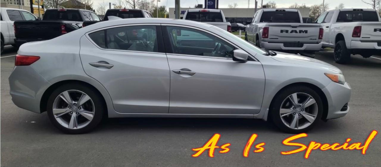 2014 Acura ILX Base w/Premium Package (A5) 4dr Sedan Photo