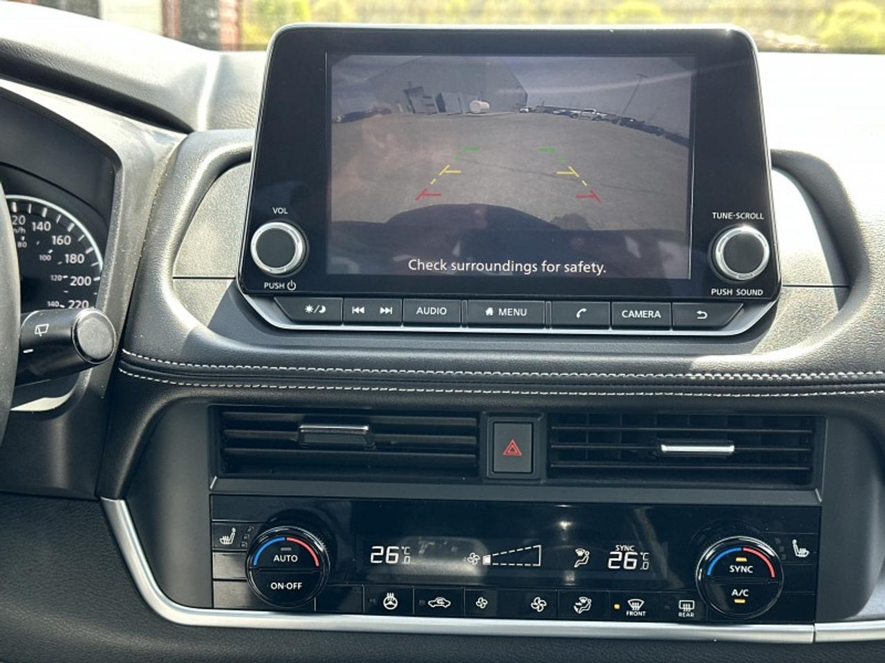 2025 Nissan Rogue SV MOONROOF Photo
