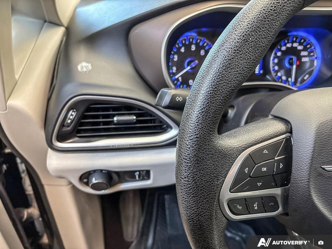 2021 Chrysler Grand Caravan SE Front-Wheel Drive Passenger Van Photo