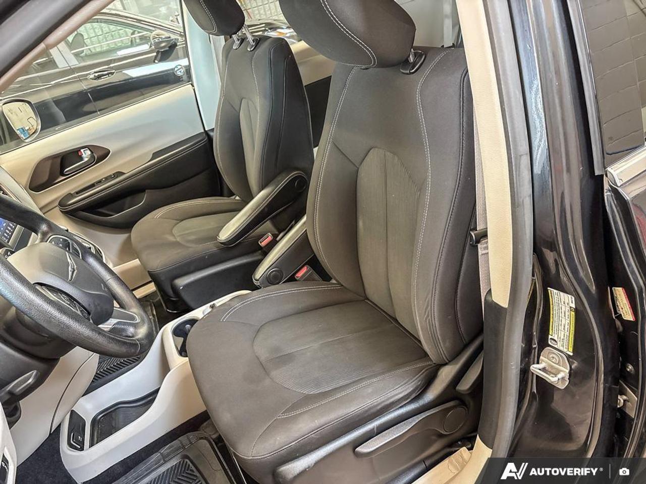 2021 Chrysler Grand Caravan SE Front-Wheel Drive Passenger Van Photo