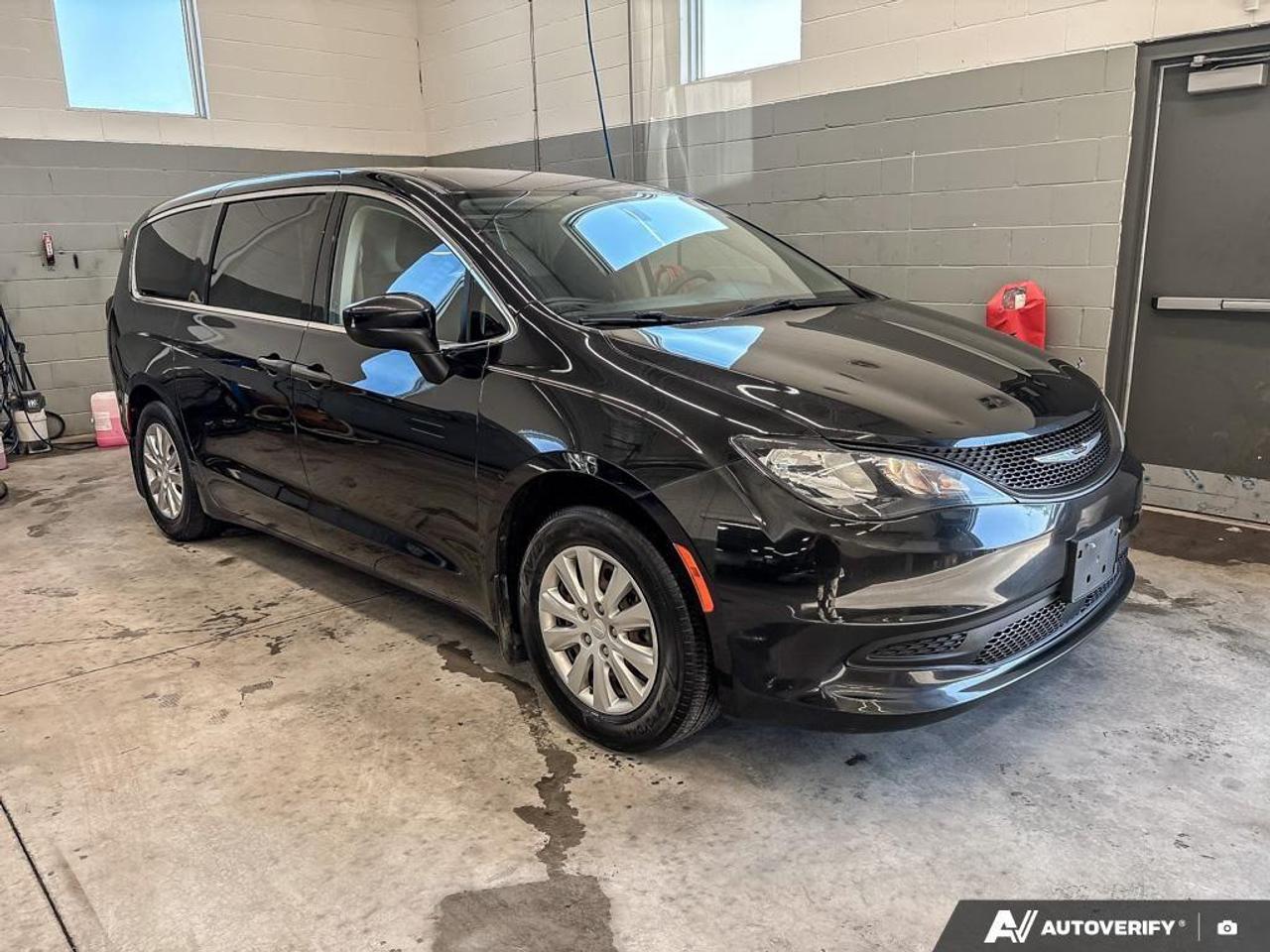 2021 Chrysler Grand Caravan SE Front-Wheel Drive Passenger Van Photo
