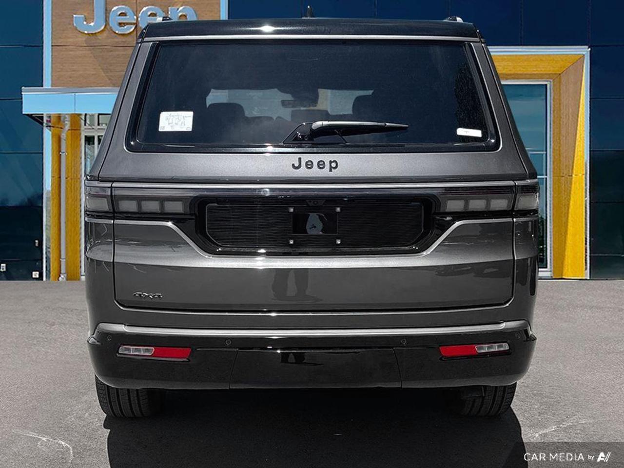 2026 Jeep Grand Wagoneer Summit 4dr 4x4 Photo4