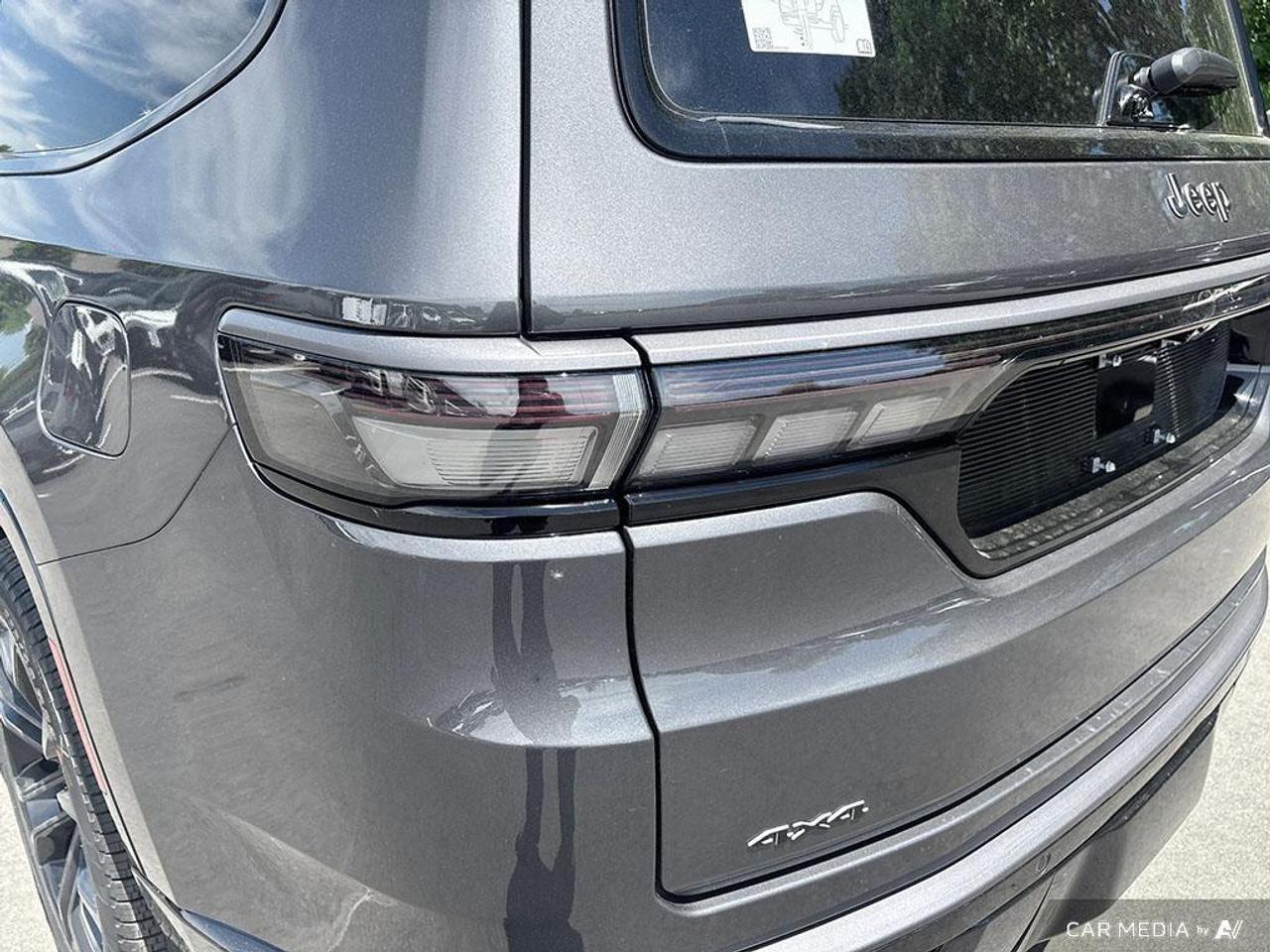 2026 Jeep Grand Wagoneer Summit 4dr 4x4 Photo