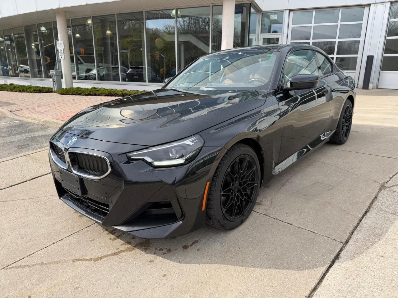 2023 BMW 230 i xDrive 2dr All-Wheel Drive Coupe Photo