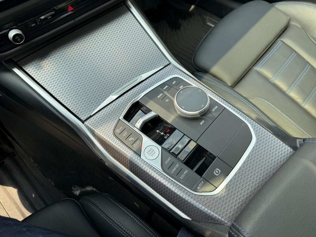 2025 BMW M340 i xDrive 4dr All-Wheel Drive Sedan Photo