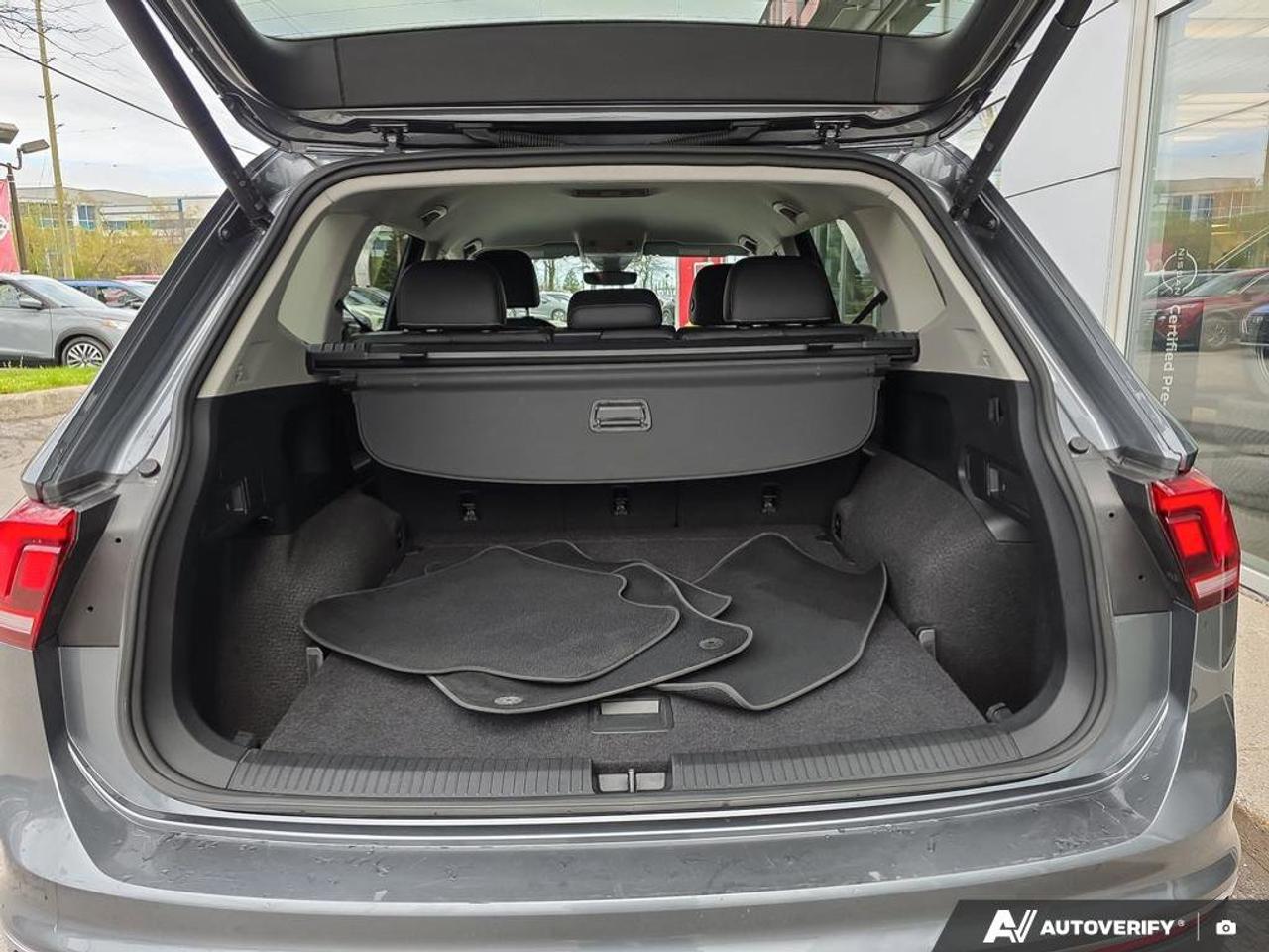 2024 Volkswagen Tiguan Comfortline | Apple Car Play | Android Auto | Heated Seats | Photo