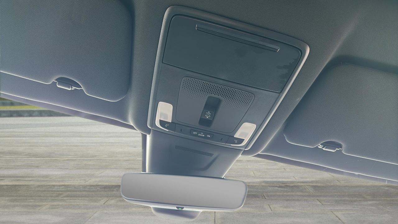 2025 Honda CR-V Hybrid EX-L AWD Photo