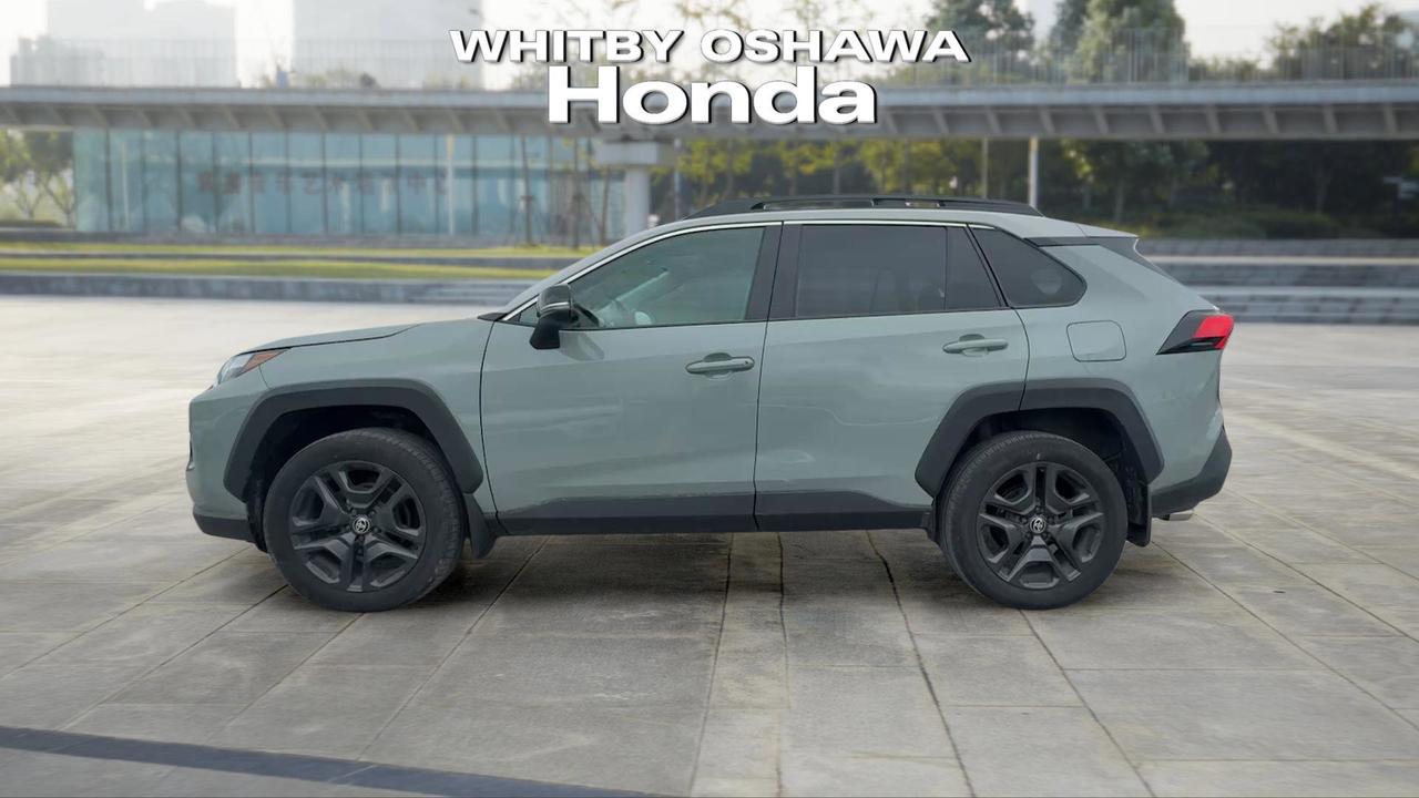 2022 Toyota RAV4 TRAIL AWD Photo2